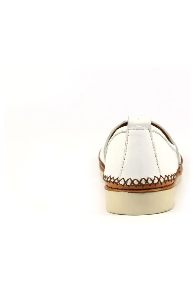 Lunar Shoes FLV027 Flutter White